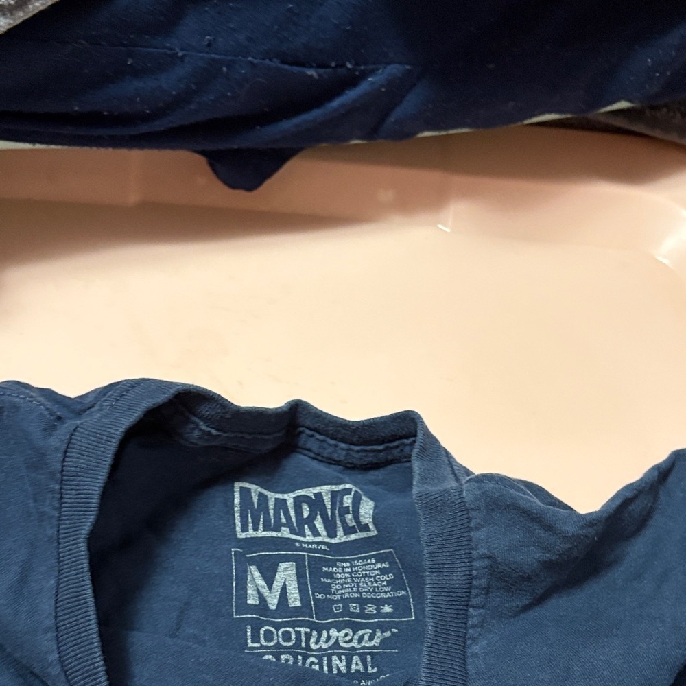 Marvel Navy Blue Women's Short Sleeve Tee